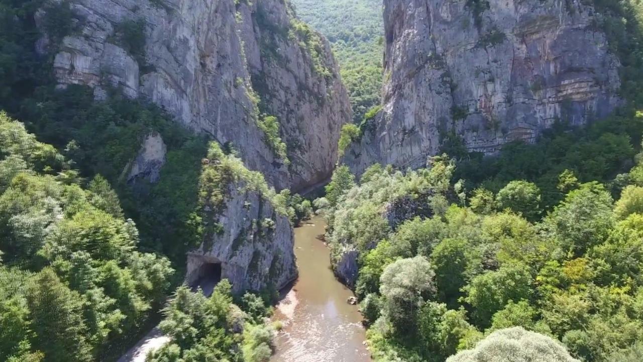 Juzni Vetar Hotel Trnski Odorovci Luaran gambar